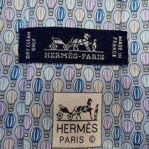 Hermes 100% Silk Men’s Tie Blue and Pink“Montgolfiere”Hot Air Ballon 605438 SA